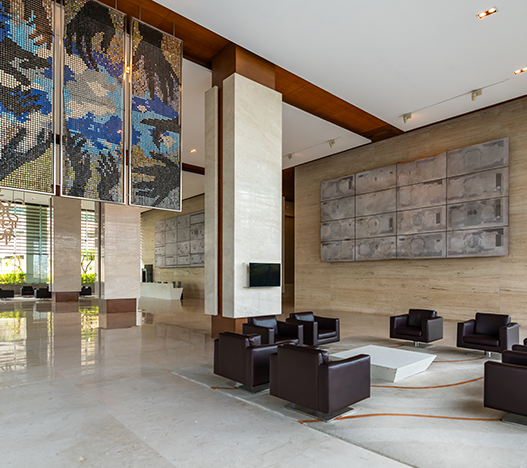 Lodha-Excelus-Mahalaxmi-Entrance-Lobby-View